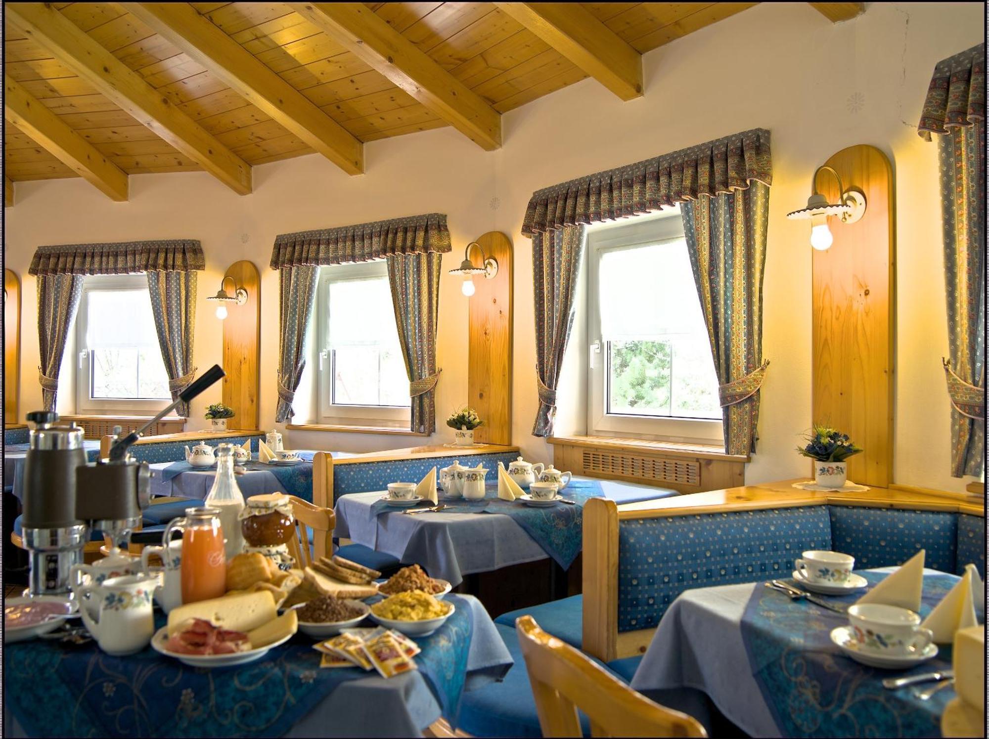 Hotel Pangrazzi Fucine